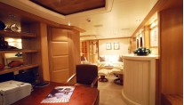 TJ Esperanza - Master Suite and Office